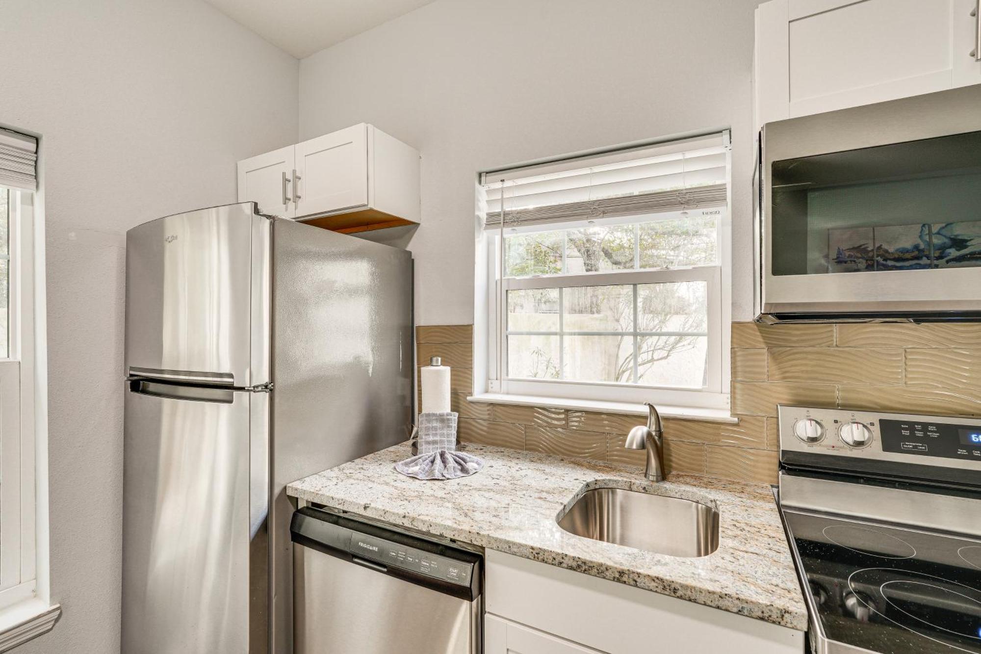Sunny Pcb Studio, 2 Min Walk To Laguna Beach! بنما سيتي بيتش المظهر الخارجي الصورة