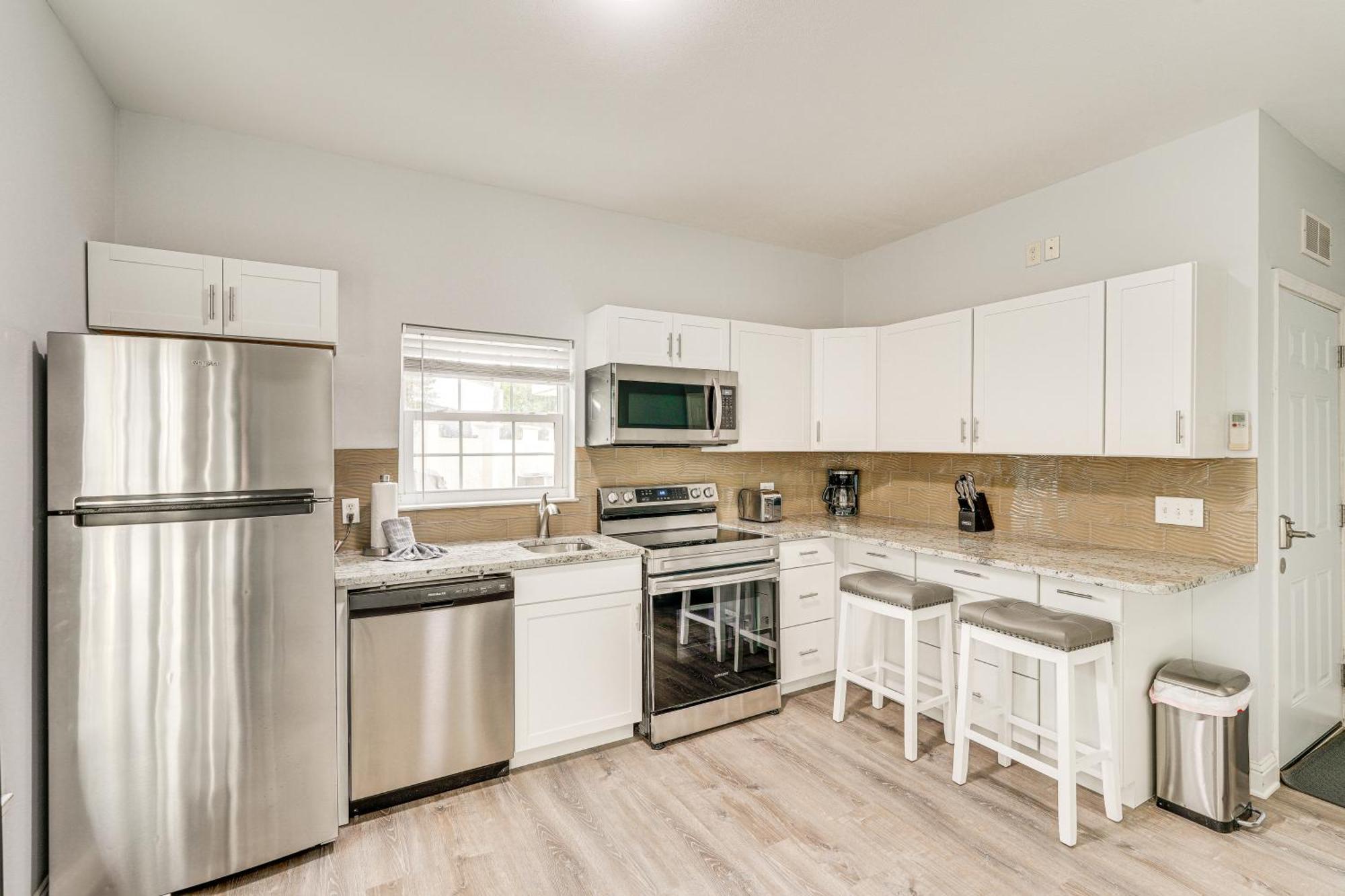 Sunny Pcb Studio, 2 Min Walk To Laguna Beach! بنما سيتي بيتش المظهر الخارجي الصورة